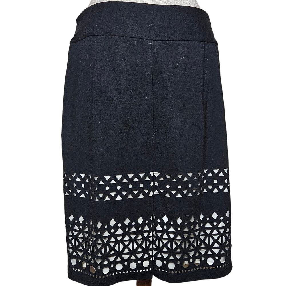 Black Eyelet Detail Knee Length Skirt Size 10